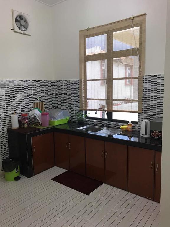 Teratak Tok Wan 1 And 2 Villa Kota Bharu Room photo